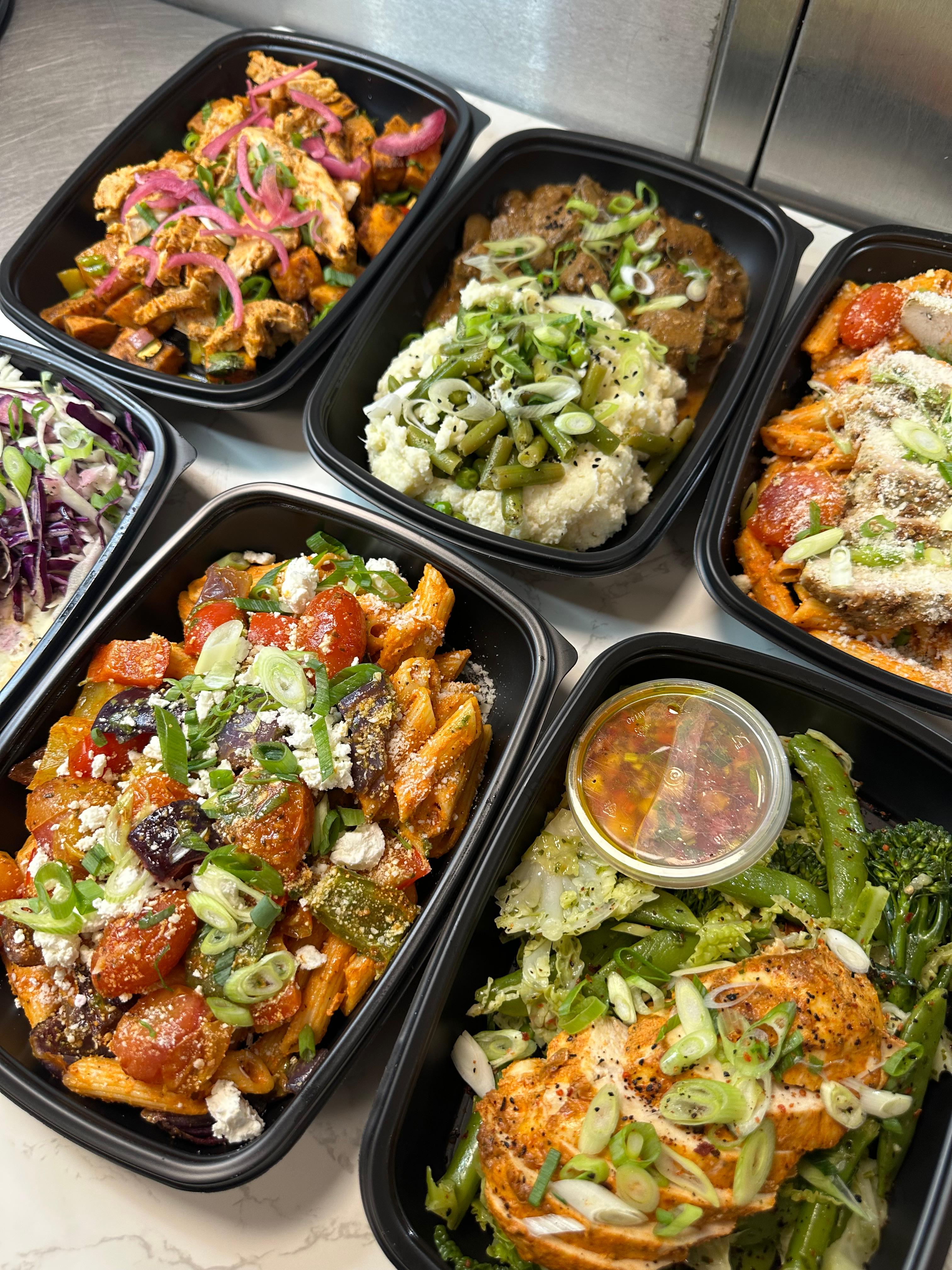 Selection of high-protein and low-carb corporate meals delivered in Portsmouth for wellbeing and productivity